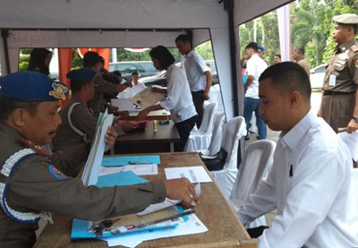 Warga Ramai-ramai Daftarkan Diri Jadi  Anggota Satpol PP Pekanbaru